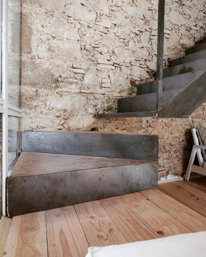 Can Tando Restored Catalan Old Barn To Enjoy Peaceful Rural Simplicity Sant Jordi Desvalls Buitenkant foto