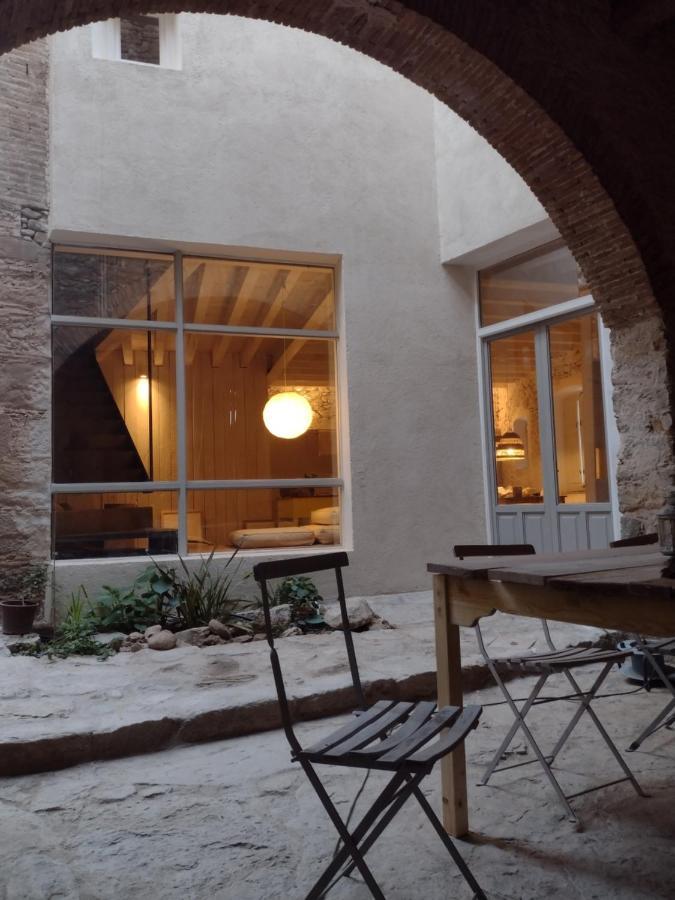 Can Tando Restored Catalan Old Barn To Enjoy Peaceful Rural Simplicity Sant Jordi Desvalls Buitenkant foto