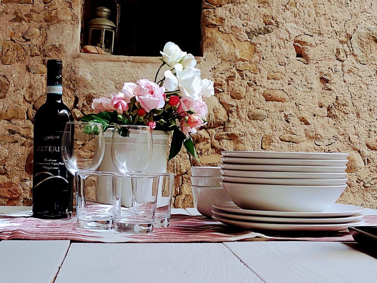 Can Tando Restored Catalan Old Barn To Enjoy Peaceful Rural Simplicity Sant Jordi Desvalls Buitenkant foto