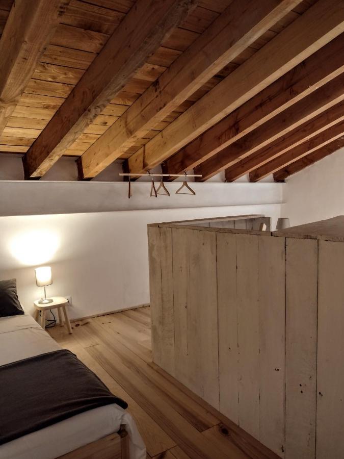 Can Tando Restored Catalan Old Barn To Enjoy Peaceful Rural Simplicity Sant Jordi Desvalls Buitenkant foto