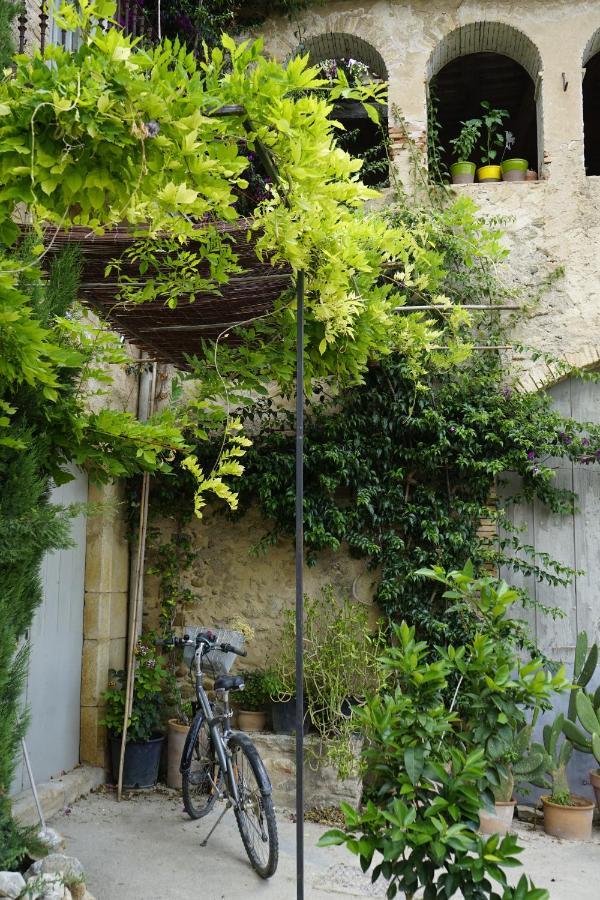 Can Tando Restored Catalan Old Barn To Enjoy Peaceful Rural Simplicity Sant Jordi Desvalls Buitenkant foto